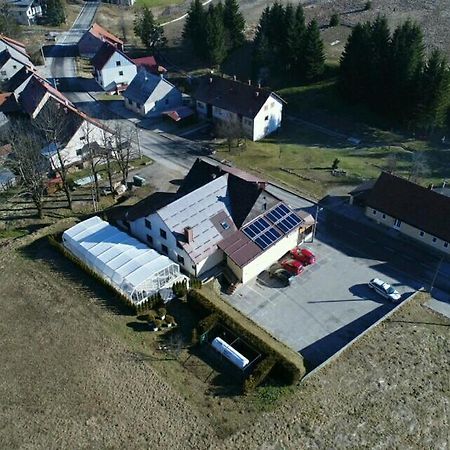 Hotel Pansion I Restoran Bijela Ruza Ravna Gora Esterno foto